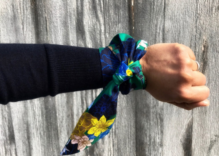 Skinny Scarf: Wrist