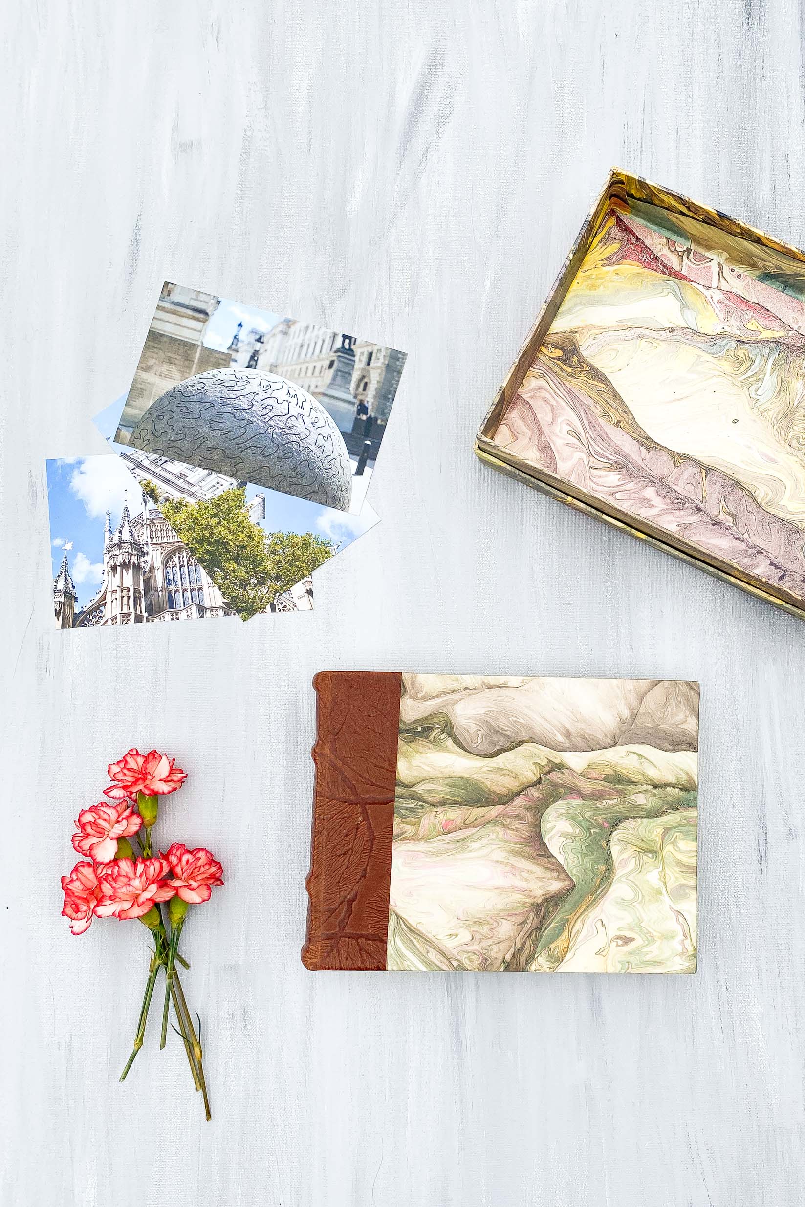 : Photo Scrapbook 
