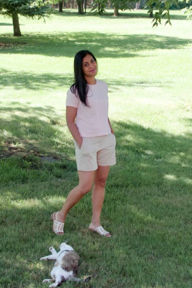 Basic T-Shirt Styles: Everlane Organic Cropped T-Shirt