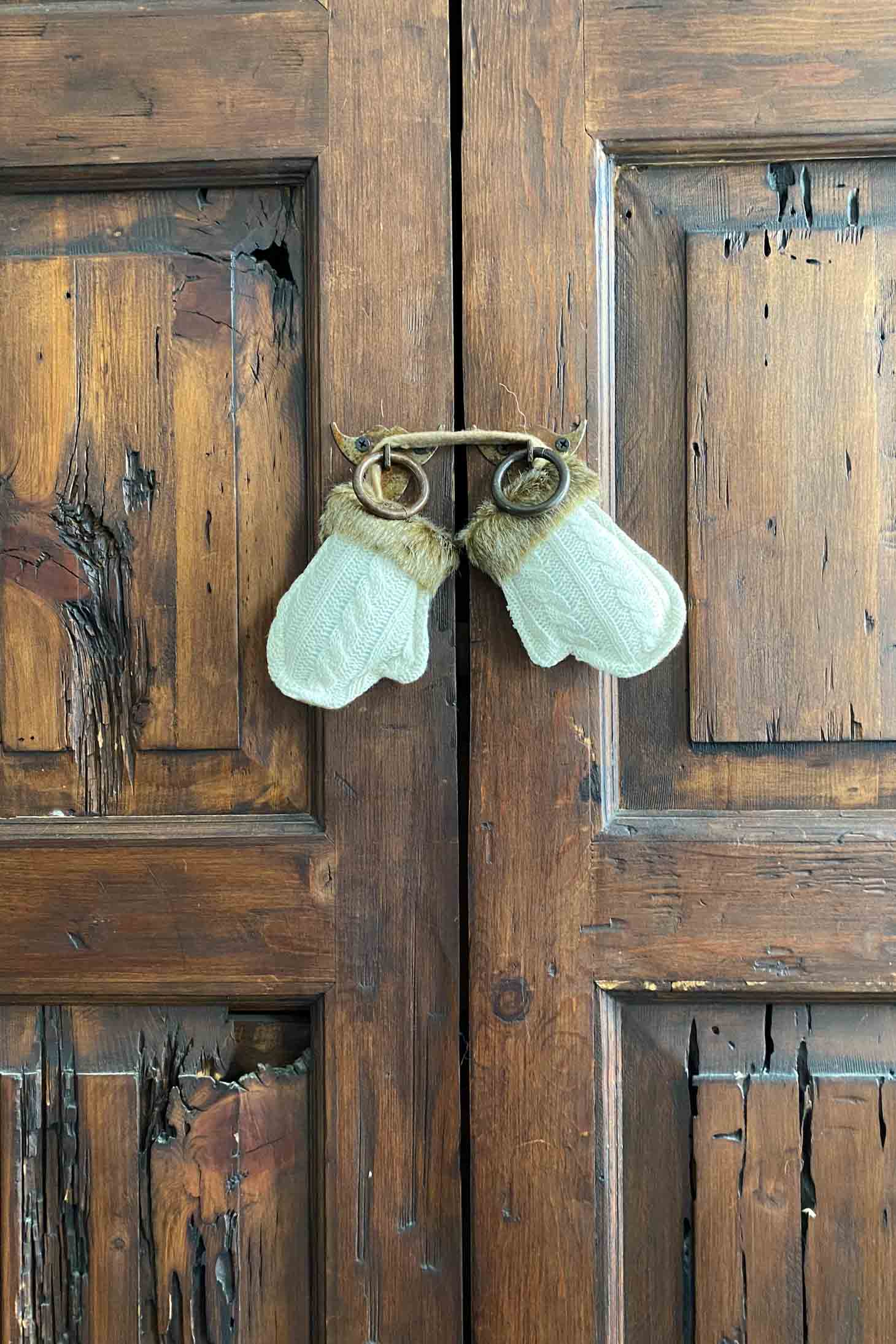 Knit and fur mitten decorations