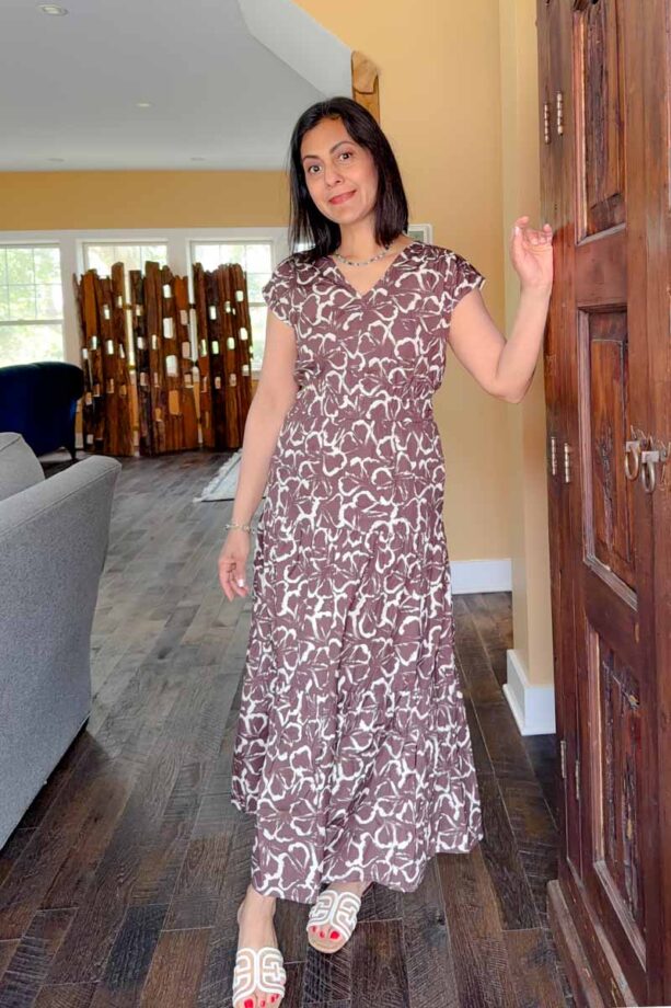 Fashionipa (Nipa) wearing a brown print midi dress.
