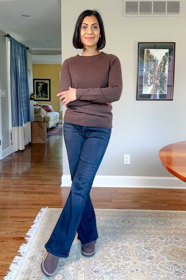 Fashionipa (Nipa) wearing a brown sweater and jeans
