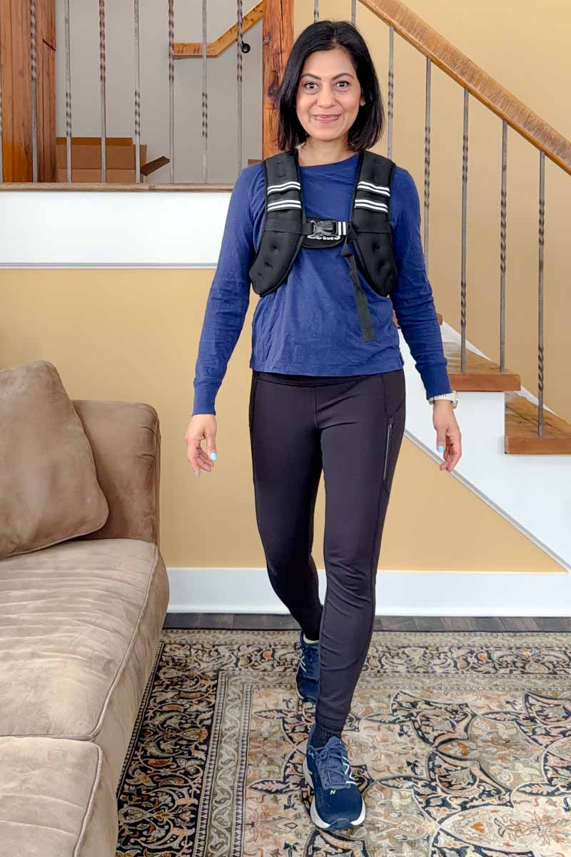 Fashionipa (Nipa) wearing a weighted vest, fleece-lined leggings, a blue t-shirt and sneakers.