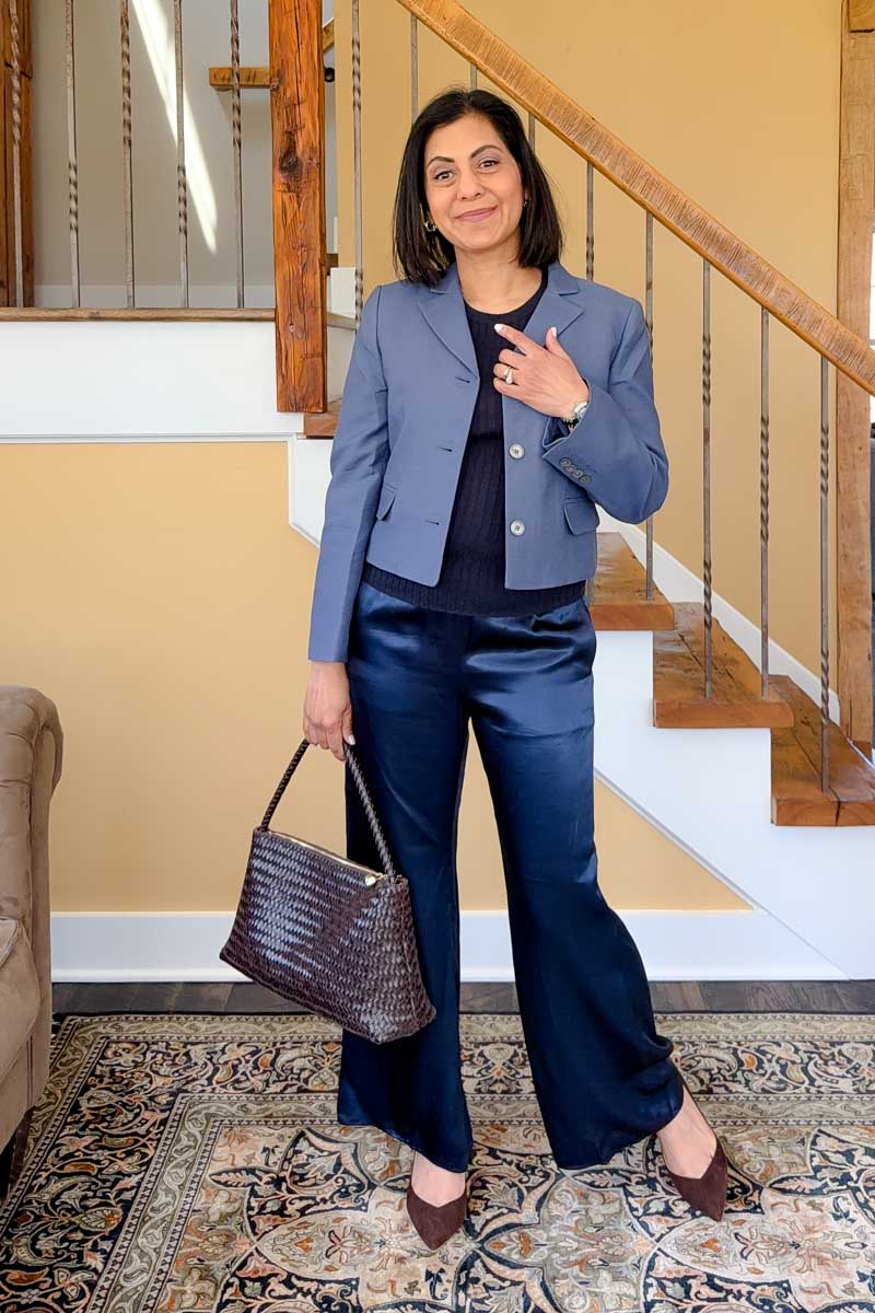 Fashionipa (Nipa0 wearing satin pants with a short sleeved sweater, blazer and heels.