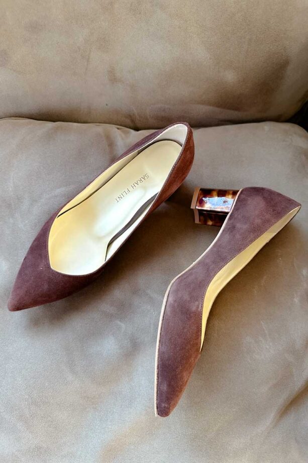 Sarah Flint espresso suede pumps.